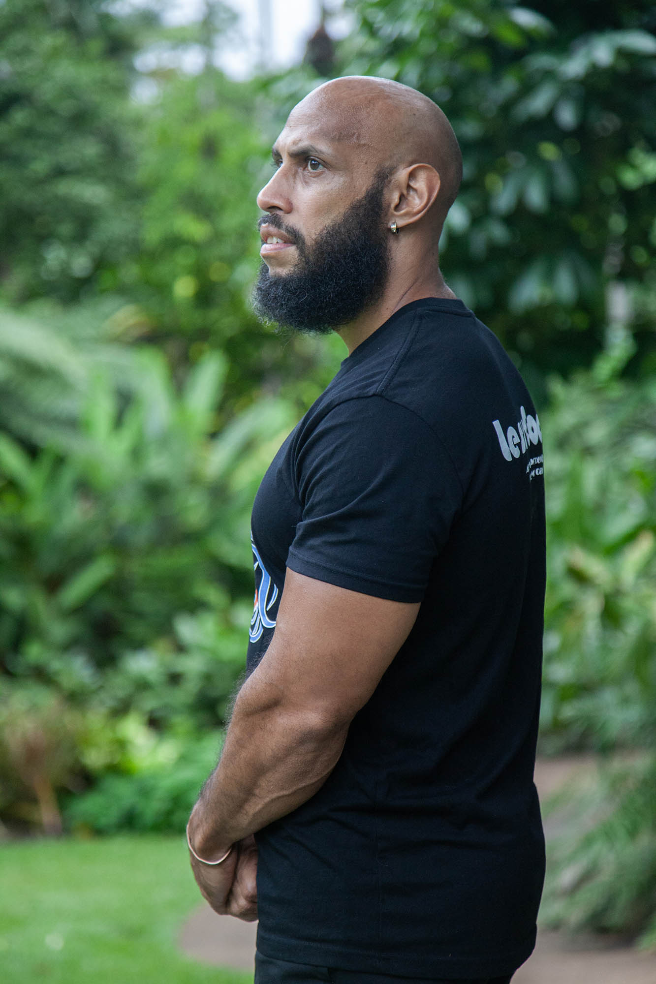 Mengui standing in Cairns Botanical Gardens, Cairns, Australia